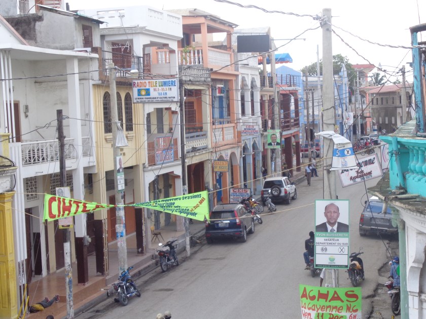 Grande Rue, Les Cayes, jeudi 14 janvier