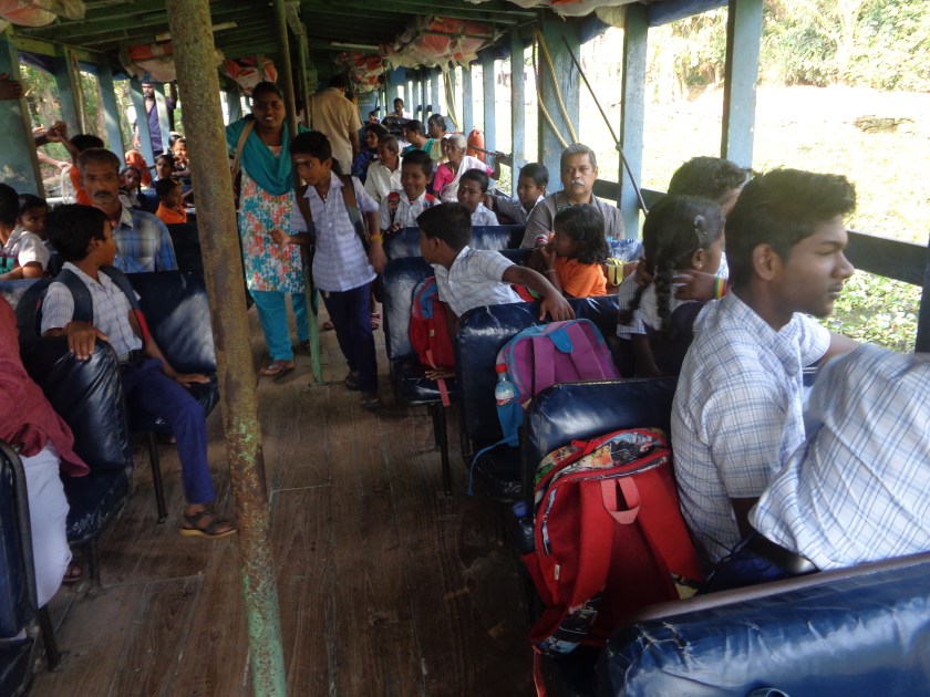 Ci-dessous, entre Alleppey et Kottayam...