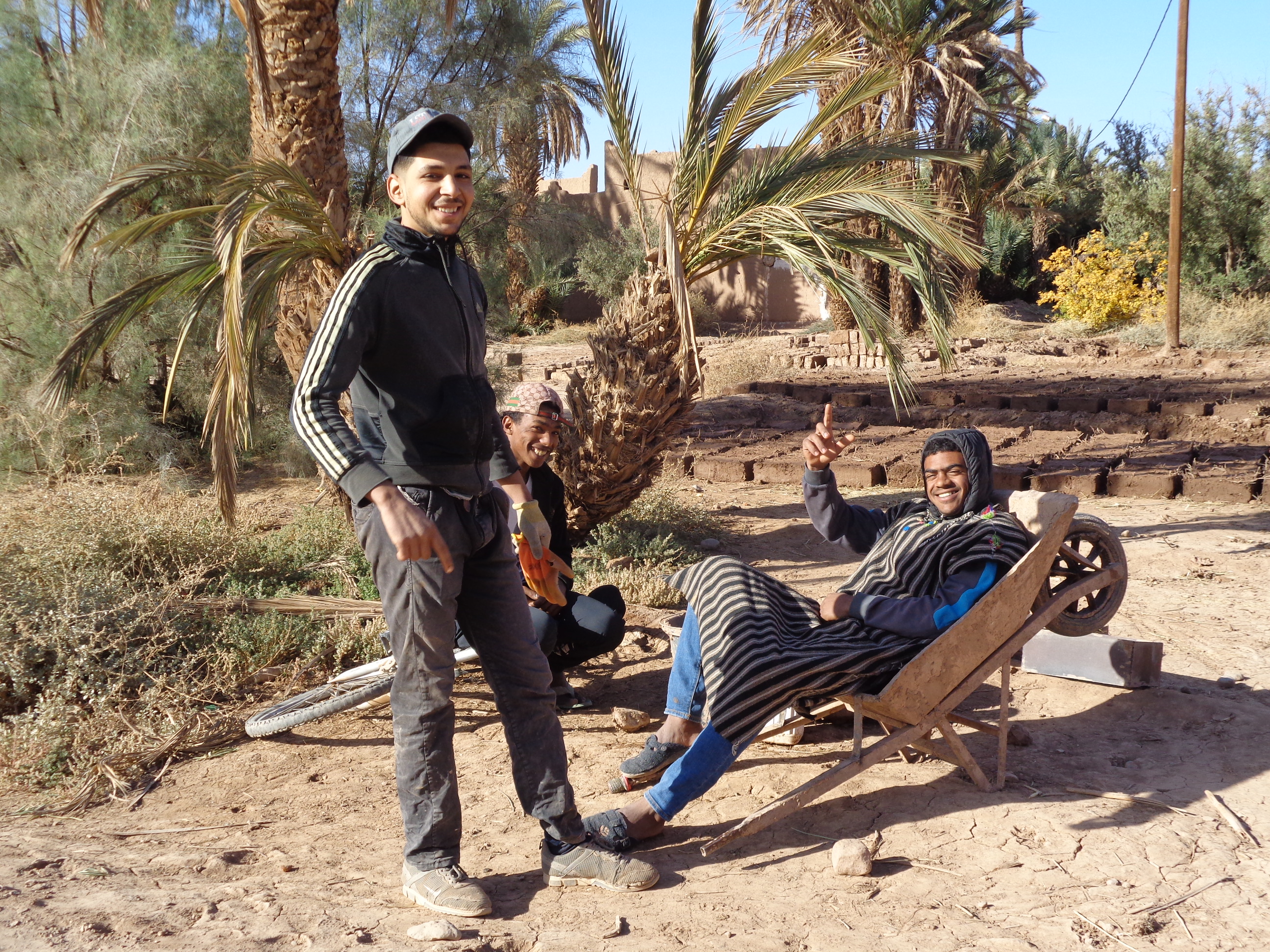 23 nov palmeraie fabrication de briques