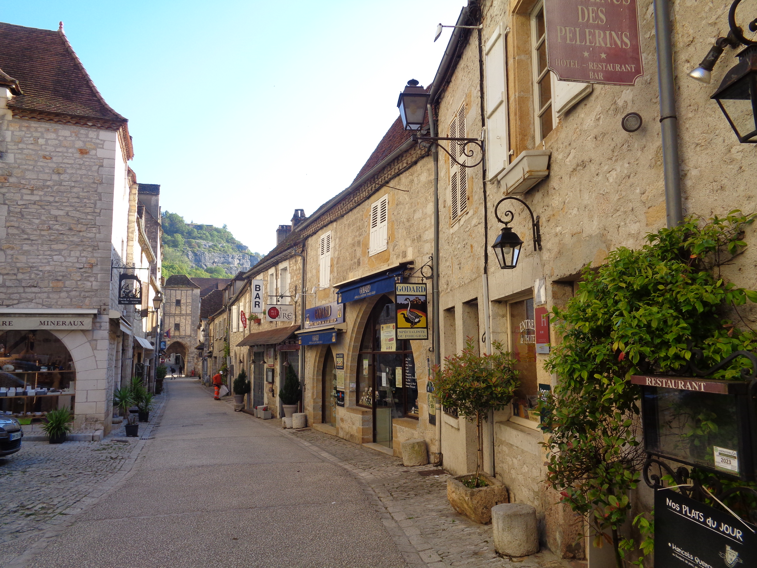 9 mai rocamadour village vide